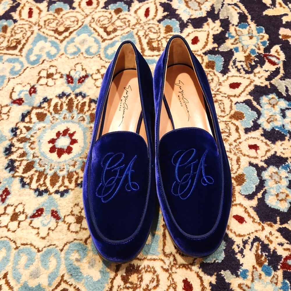 NWB Giorgio Armani Royal Purple Velvet Monogram Loafers